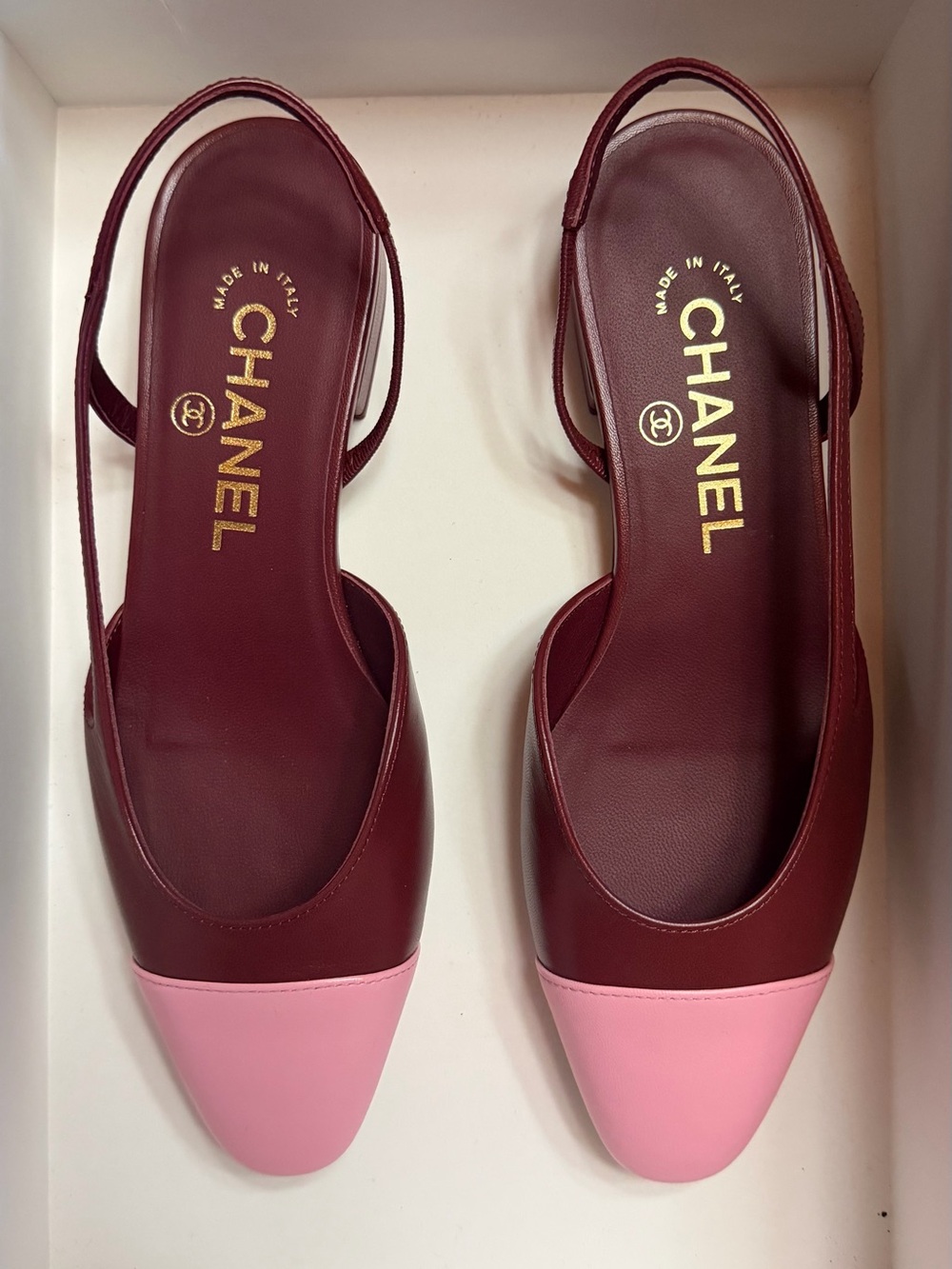 CHANEL SS26 Burgundy Pink Cap Toe Slingback Leather Flats EU 35C Matthieu Blazy